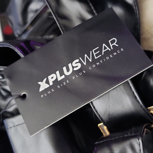 Plus Size Streetwear Outwear Mock Neck Asymmetrical PU Leather Jacket (Size XL) - Picture 6 of 8